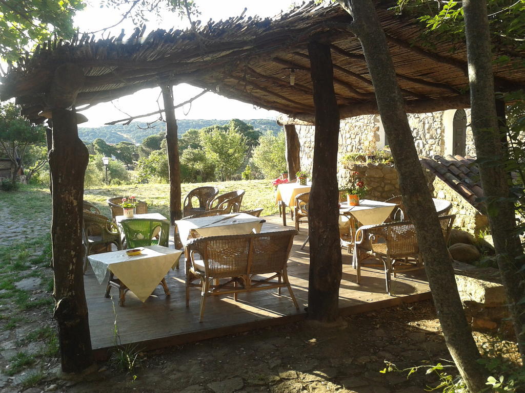 Agriturismo Il Muto Di Gallura Aggius Ngoại thất bức ảnh