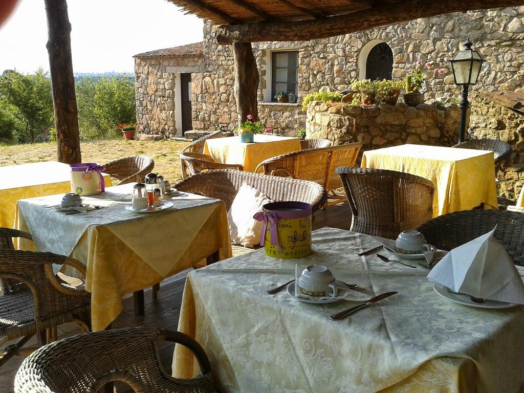 Agriturismo Il Muto Di Gallura Aggius Ngoại thất bức ảnh